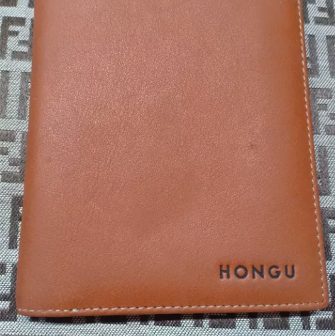 女士男士短款钱包，全新样品， 感兴趣的话点...
