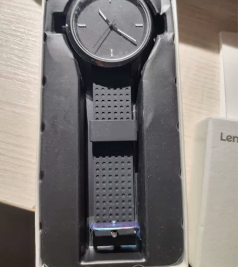 全新未使用联想watch9智能手表 感兴趣...