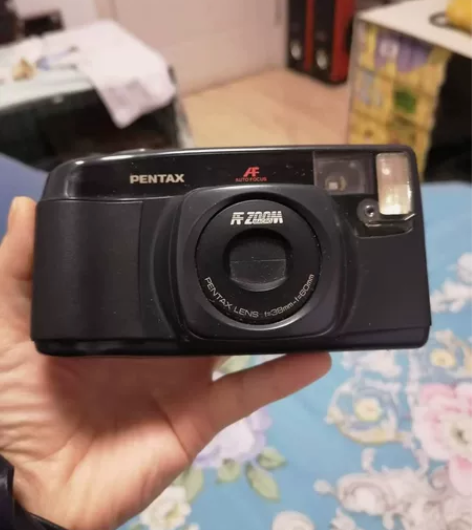 宾得相机一台，品相如图按图发货，没有电池没...