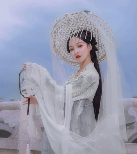 都城南庄 暮流萤 齐胸襦裙原创绣花新品日常...