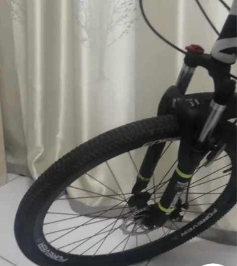 疫情期间出行佳品，永久牌山地自行车，八成新...