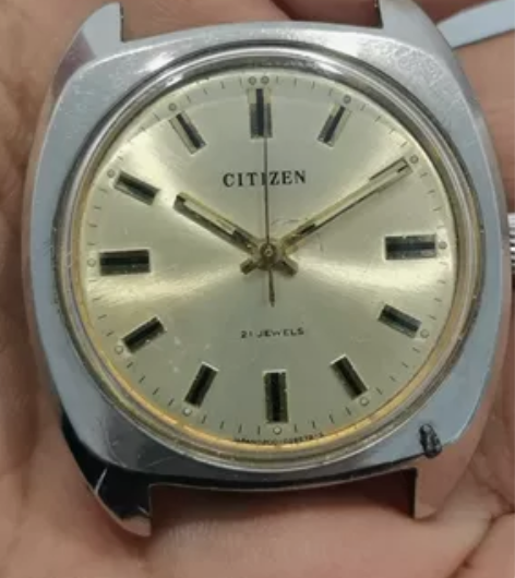 西铁城老手表，品相如图，金圈金盘金针还挺好...