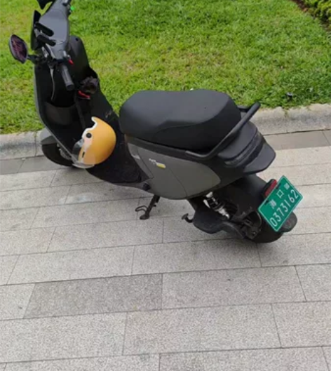 九号f90刚买半个月没钱花了能跑65公里以...