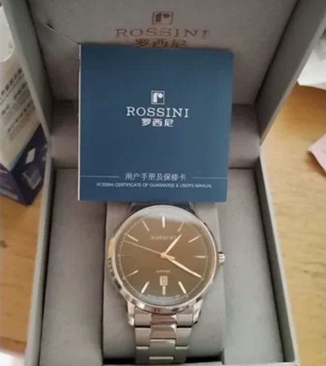 罗西尼手表男简约商务学生石英表日历防水男表...