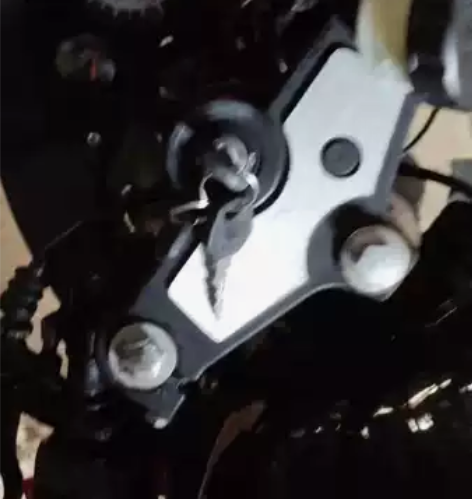 雅马哈大s 公路赛道版  排量250cc发...