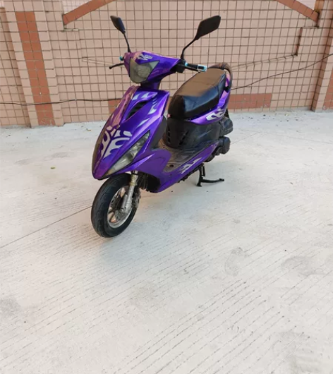 摩托车闲置便宜转。实拍图片！ 感兴趣的话点...