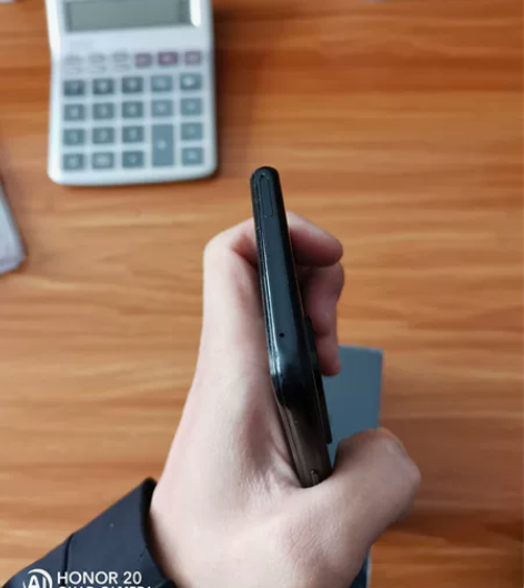 华为畅享20pro 6+128黑色,全原...