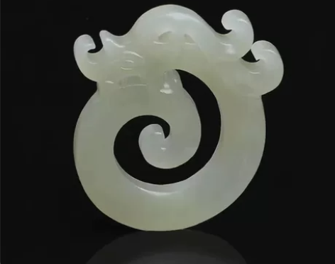 和田玉古龙吊坠全新出，800包邮 感兴趣的...