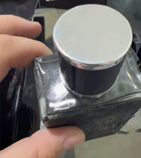 黑暗古龙，男士香水，全新未使用，满瓶，皮质...