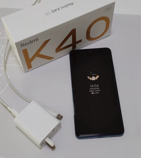 99新红米k40  8＋128版本，全机身...