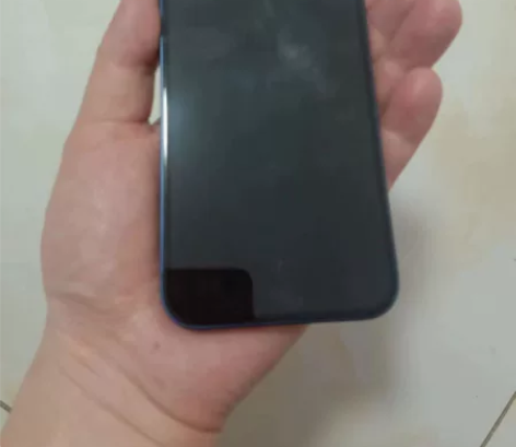 苹果12,128G全网通。无磕碰。无拆修。...