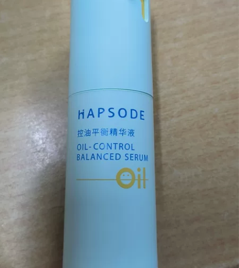 悦芙媞控油精华 看不到用了多少，但是应该还...