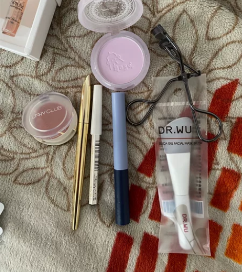 unny 单色眼影 尔木萄睫毛膏名创优品眼...