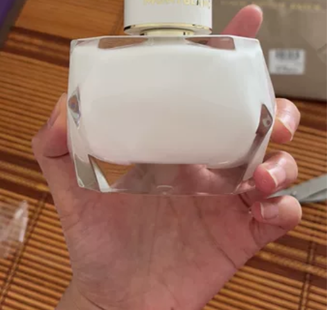万宝龙纯白印记香水90ml 京东购入 喷过...