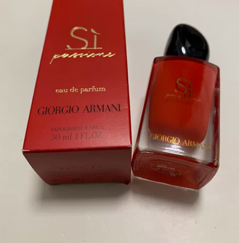阿玛尼红si女士香水30ml 塑封破了撕了...
