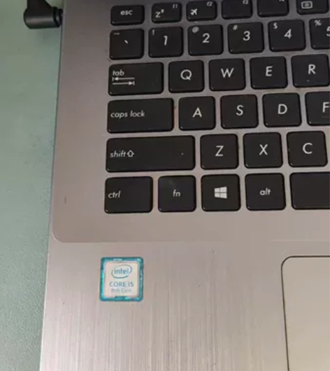 华硕A480 商务本 8代I5 4G 12...