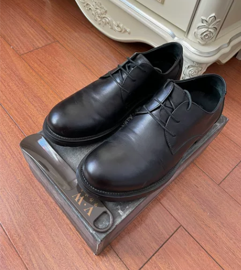 大头男士皮鞋  自穿 闲置转卖 码数255...
