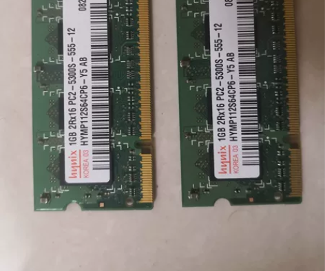 海力士 DDR2 笔记本内存，1G＊2条。...