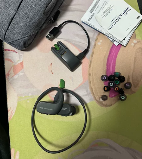 Sony/索尼 NW-WS413 防水游泳...