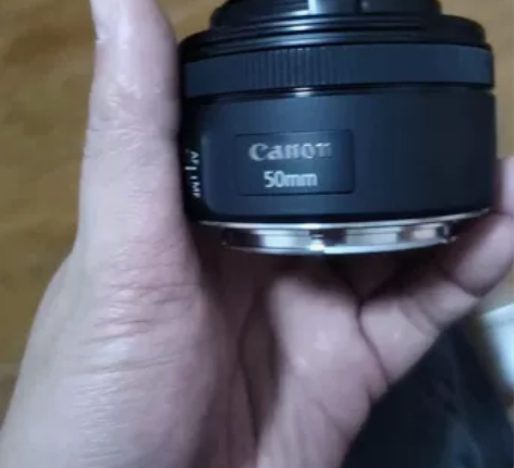 佳能小痰盂ef50mm1.8人像三代单反微...