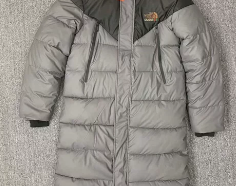 体育生冬训必备北面大衣嘎嘎暖和 需要的老板...
