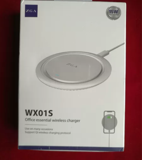 全新品牌手机无线充，做工精致，功率为15w...