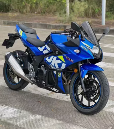 成色很新的铃木GSX250车况良好，无任何...