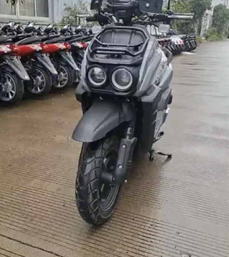 新款坦克踏板车，150浪杰电喷系统 风冷电...