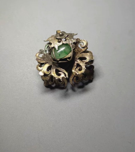 清代老银鎏金包玉冒花一个，三层镂空工艺很精...