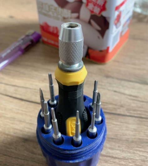 手机拆机工具一套用不到了 感兴趣的话点“我...
