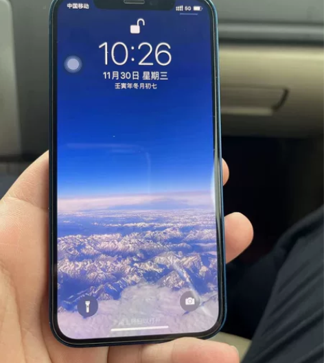 出售自用苹果12，电池84%，无拆无修。 ...