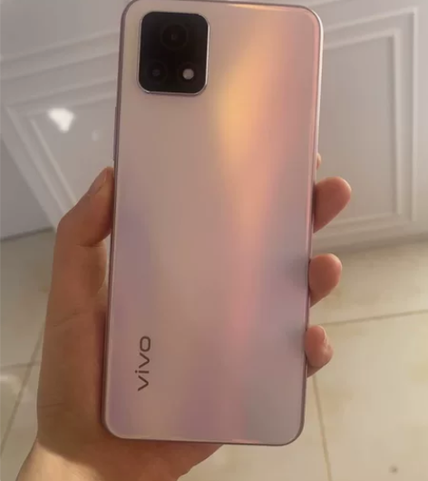vivoy52s 全新 未查卡全套  手机...