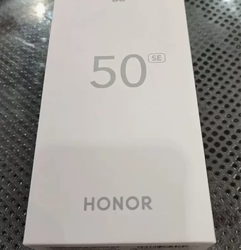 荣耀 50se 天叽900处理器，66W闪...