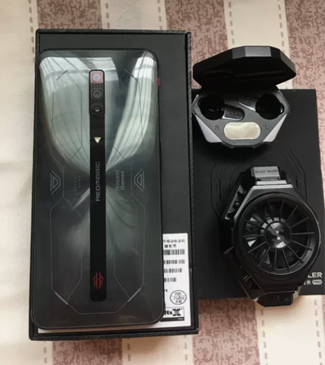 努比亚红魔6spro 12128 个人一手...