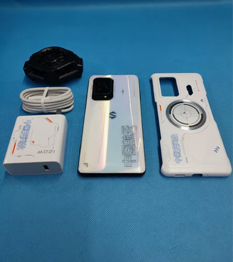 原装正品黑鲨5航天版12+256G骁龙87...