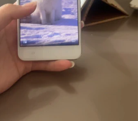 海信手机 型号：HLTE100M 16g ...