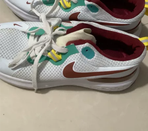 Nike 跑鞋运动鞋透气休闲39码女 感兴...