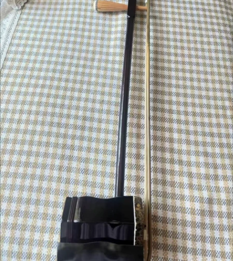 全新转让，原价4百多的苏州二胡民族乐器全套...