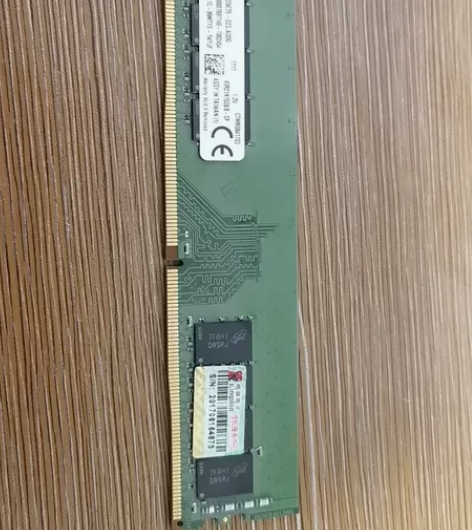 金士顿ddr4 8g内存条，2133，台式...