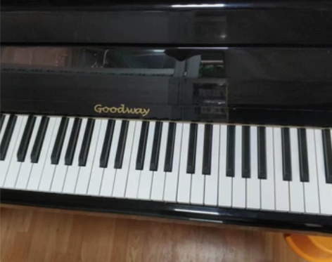 嘉德威钢琴，一直自用，因搬家，现忍痛割爱，...
