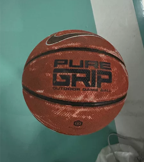 nike室内室外篮球 七号篮球 面交 感...