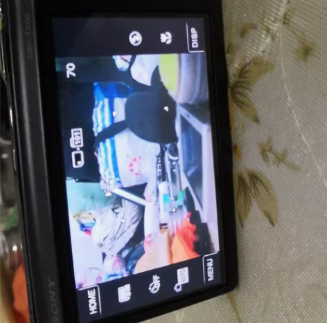 索尼DSC_T200就是开机有时候有杂音有...