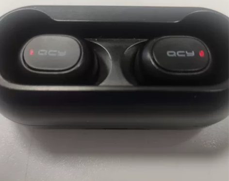 QCY蓝牙耳机qcy，好像是T1太久了忘了...