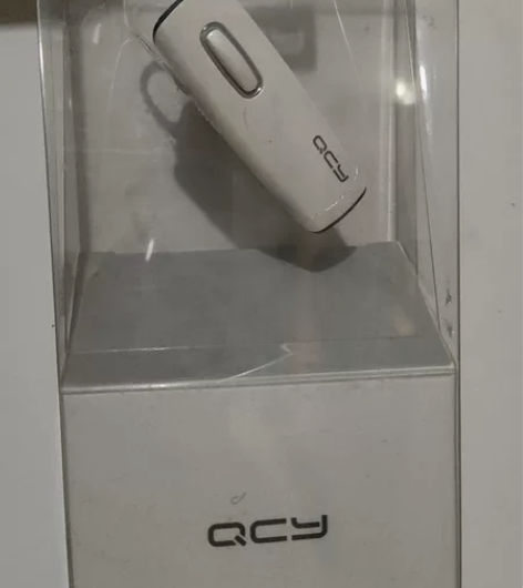 QCY耳机，没开封，出一个 感兴趣的话点“...