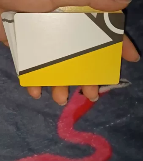 ss16 艺术大师扑克牌，9新以上，不缺牌...