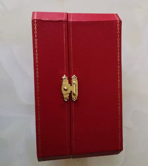 卡地亚（Cartier）女士手表包装盒。仅...
