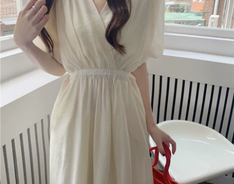 科幻可出 换价120 是这个面料 就是领口...