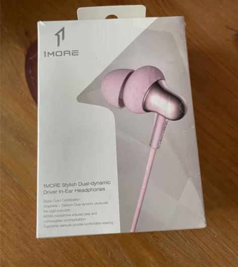 全新未拆封 万魔1more入耳式耳机 全新...
