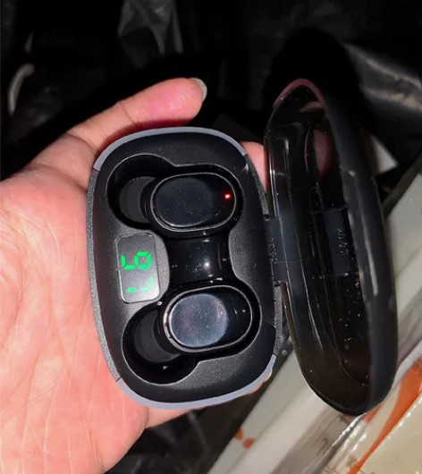 【闲置转让千元音效耳机】无线蓝牙耳机双耳入...