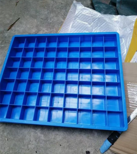 特价 多功能塑料零件盒分格箱工厂五金工具分...